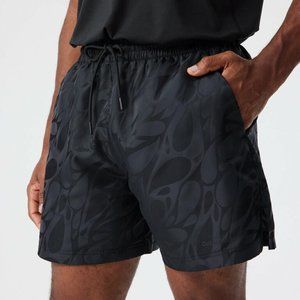 Outdoor Voices GeoShine 5" Short